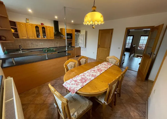 Pod Javorovým Apartmán Trinec